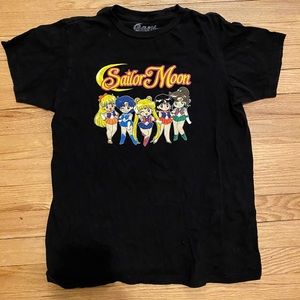 sailor moon graphic tee